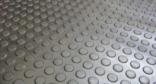 Bates Interior Solutions Interlocking Studded Rubber